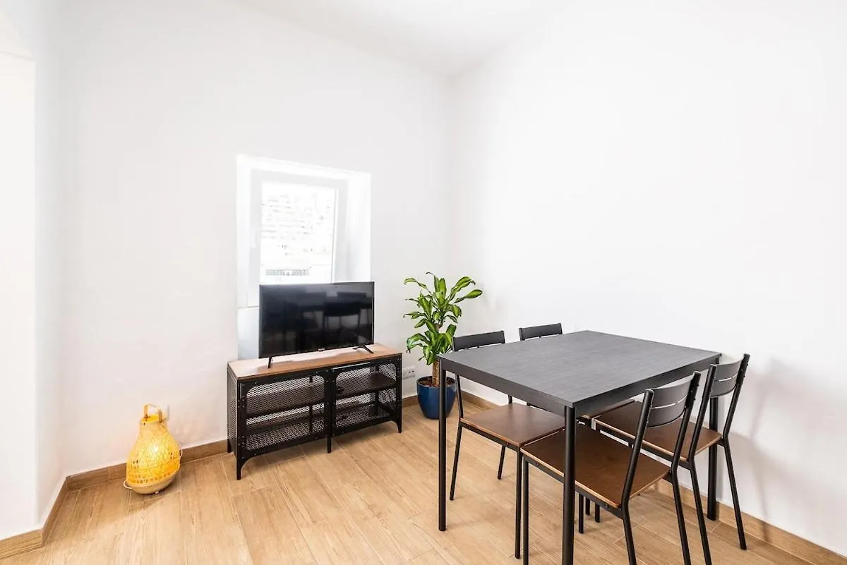 Serafim Beach Apartment - Heart Of The Old Town Albufeira