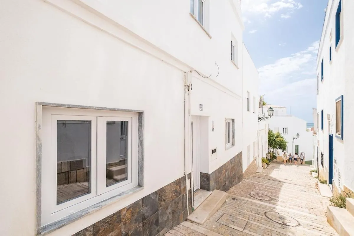 Serafim Beach Apartment - Heart Of The Old Town Albufeira 0*,  Portugal